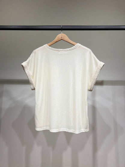 T-Shirt Décoration Maille Motif Floral à Paillette & Bijou 50% Viscose