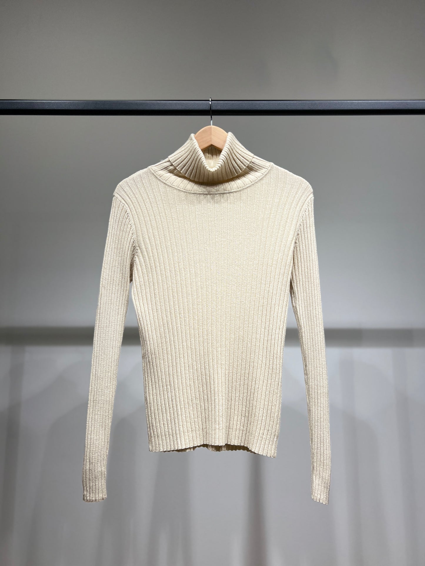 Pull Fit Col Roulé Côtelé à Lurex Avec Laine