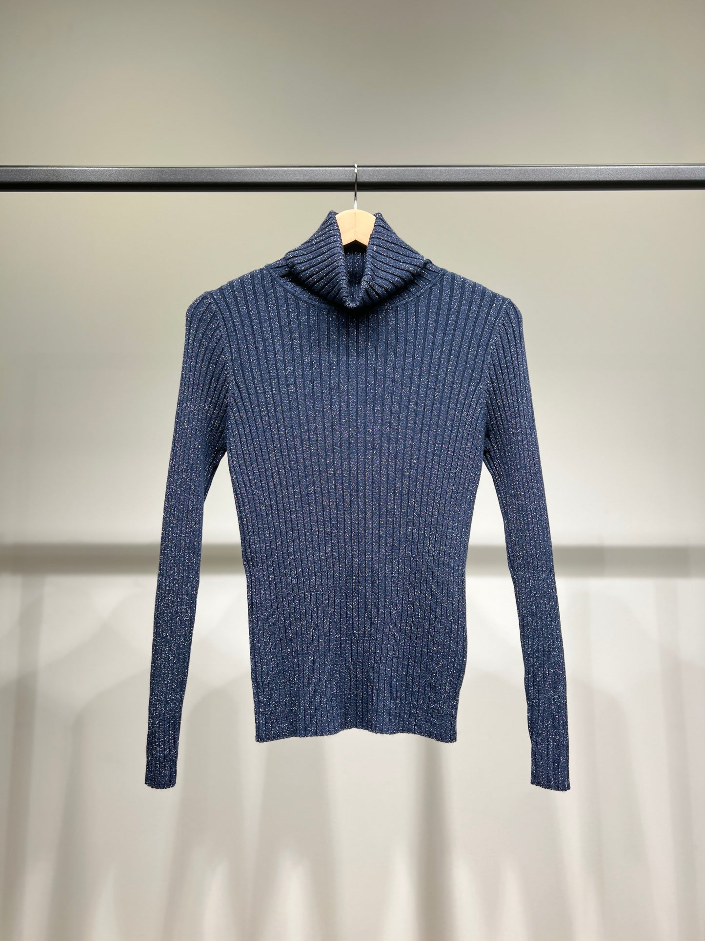 Pull Fit Col Roulé Côtelé à Lurex Avec Laine