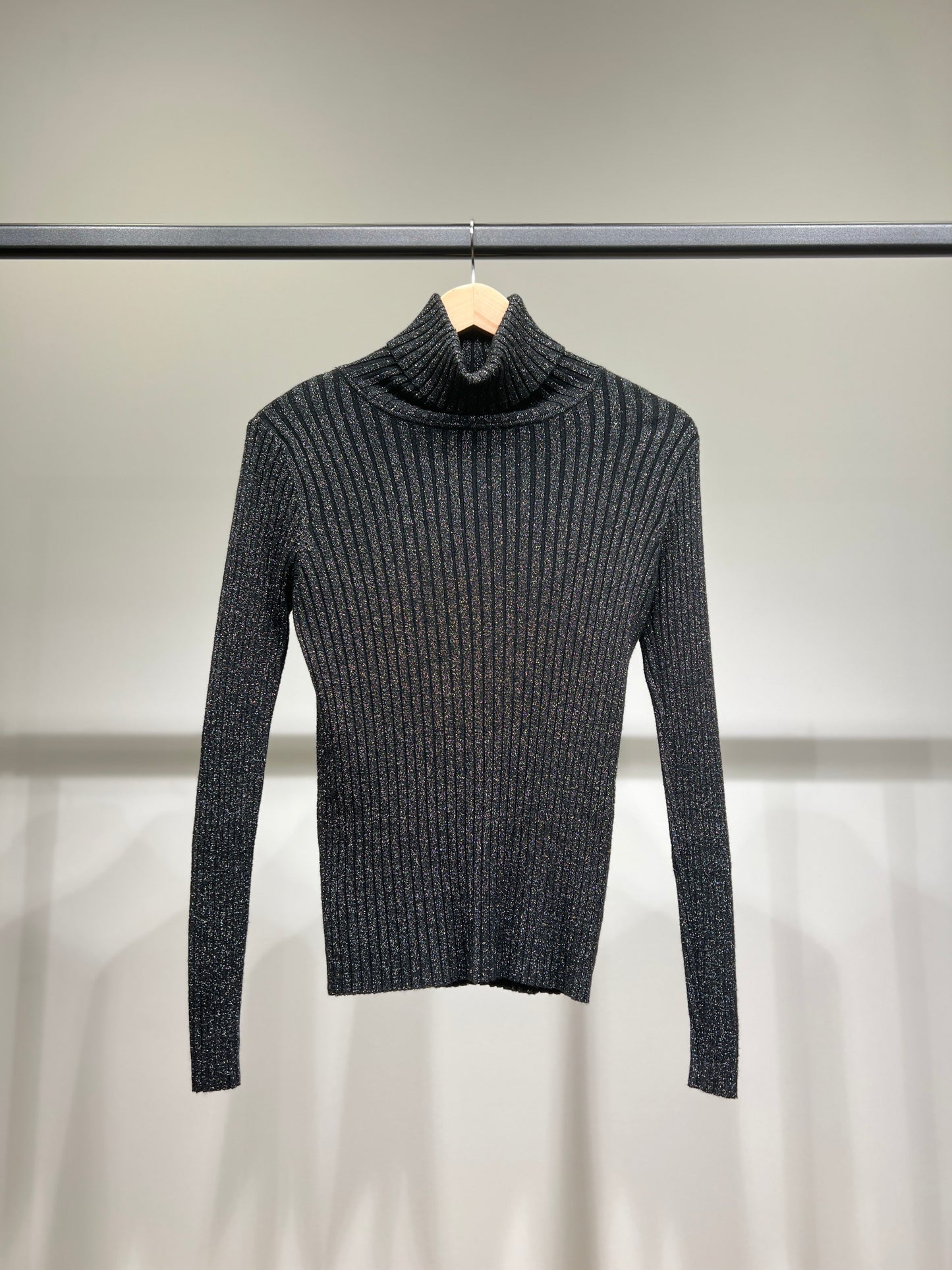 Pull Fit Col Roulé Côtelé à Lurex Avec Laine