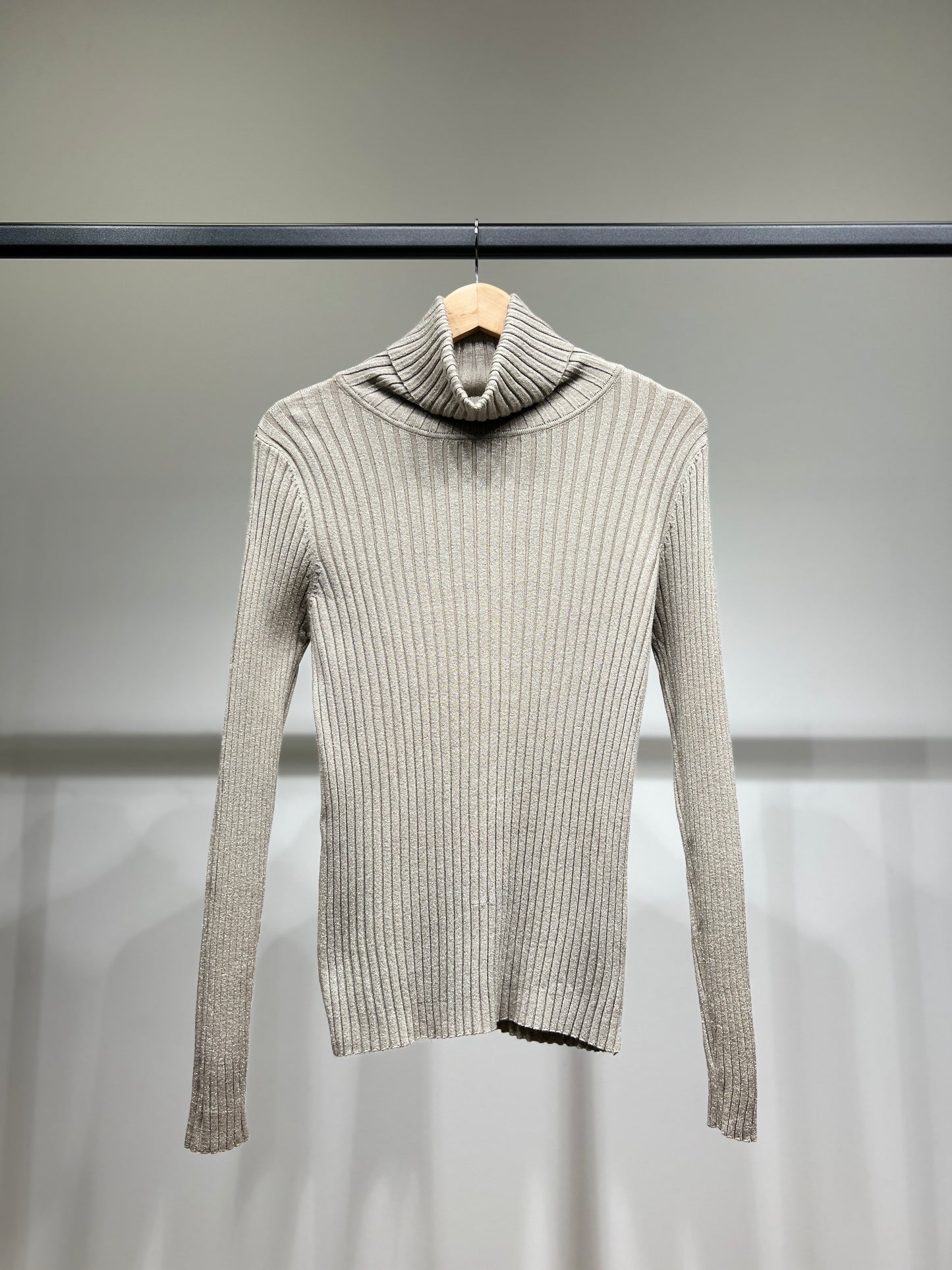 Pull Fit Col Roulé Côtelé à Lurex Avec Laine