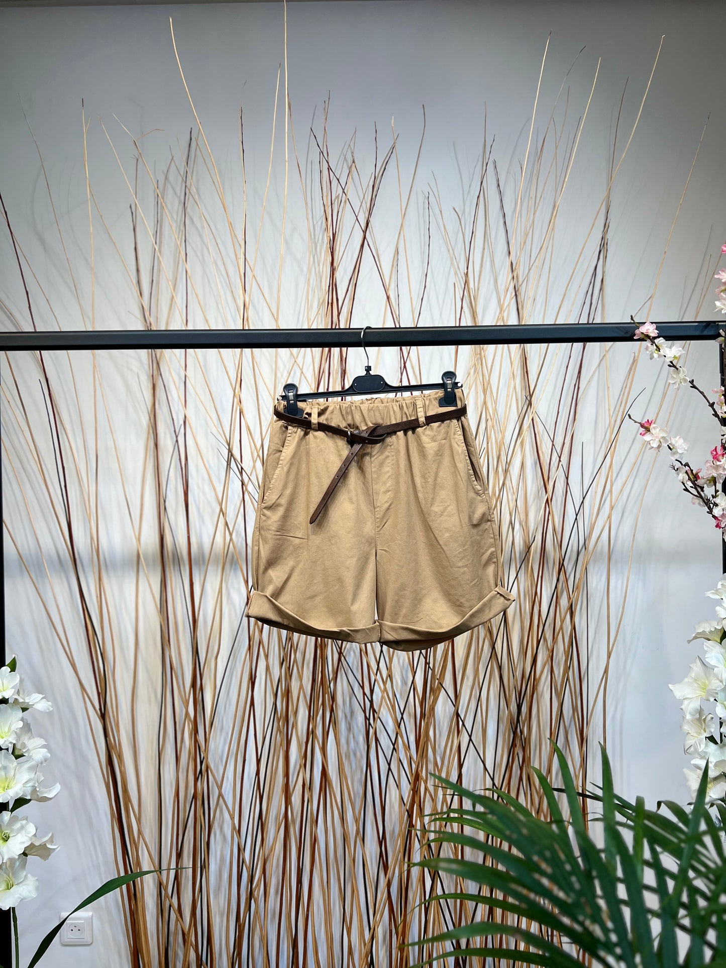 Short Chino Coupe Large  Taillé & Ceinture