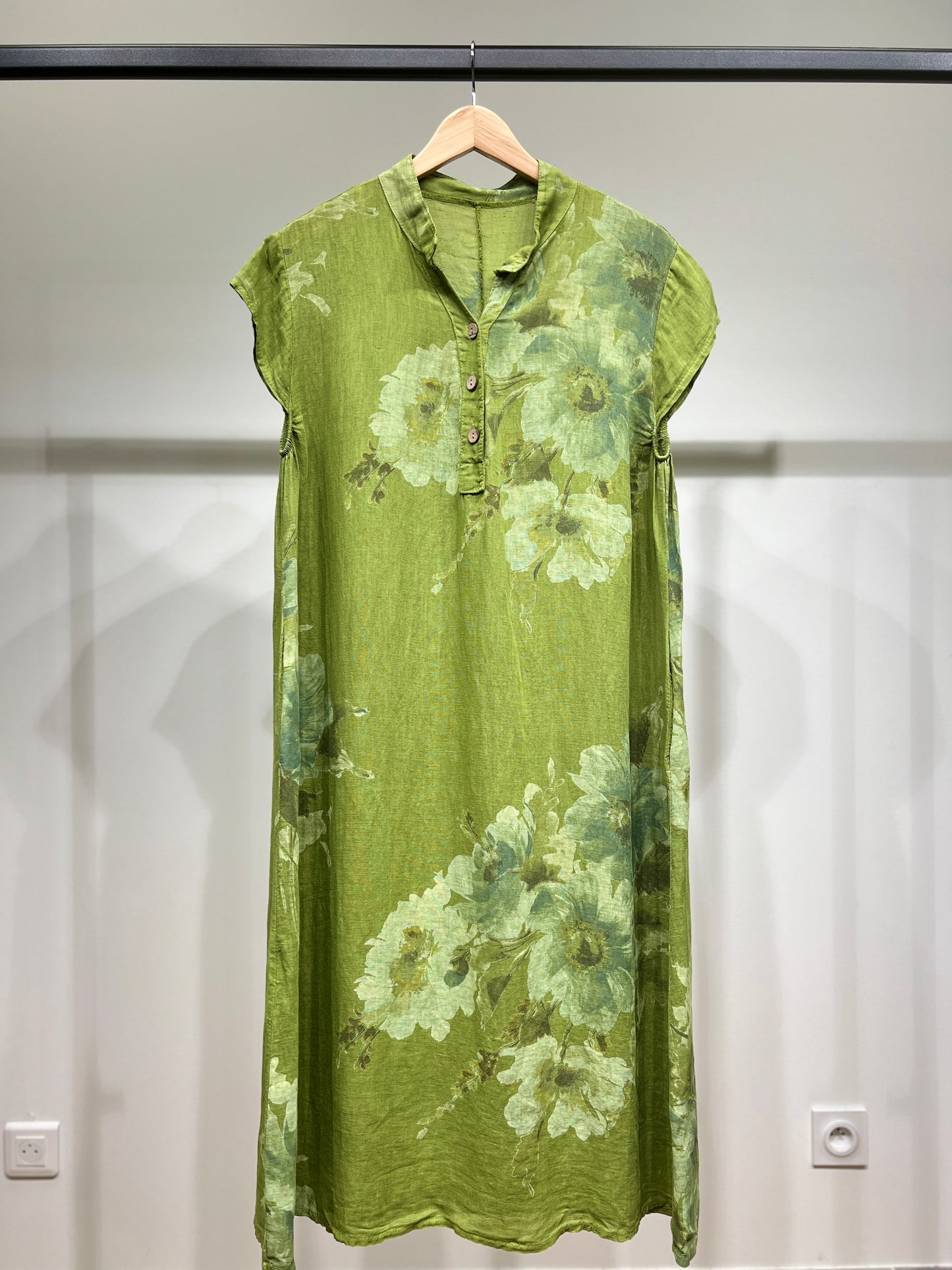 Tunique Manche Courte Motif Fleurie Col Tunisien 100% Lin