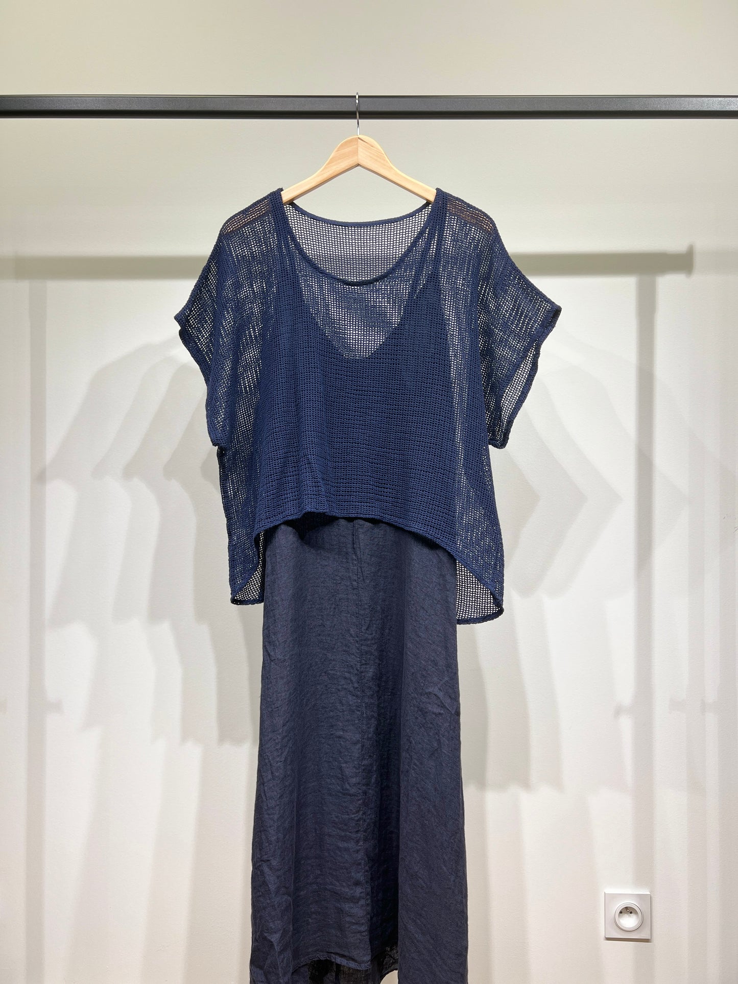 Ensemble Haut Maille Large & Robe à Poches Col V 100% Coton & 100% Lin