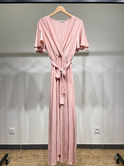 Robe Maxi Cache Cœur à Manches Papillon & Ceinture