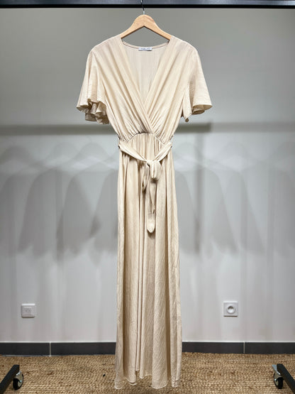 Robe Maxi Cache Cœur à Manches Papillon & Ceinture