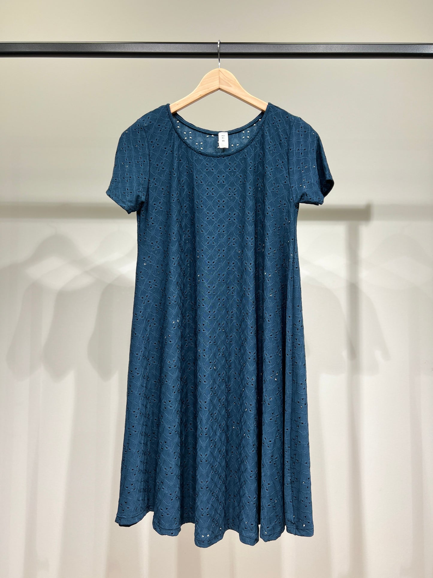 Robe Midi Manche Courte Dentelle Anglaise