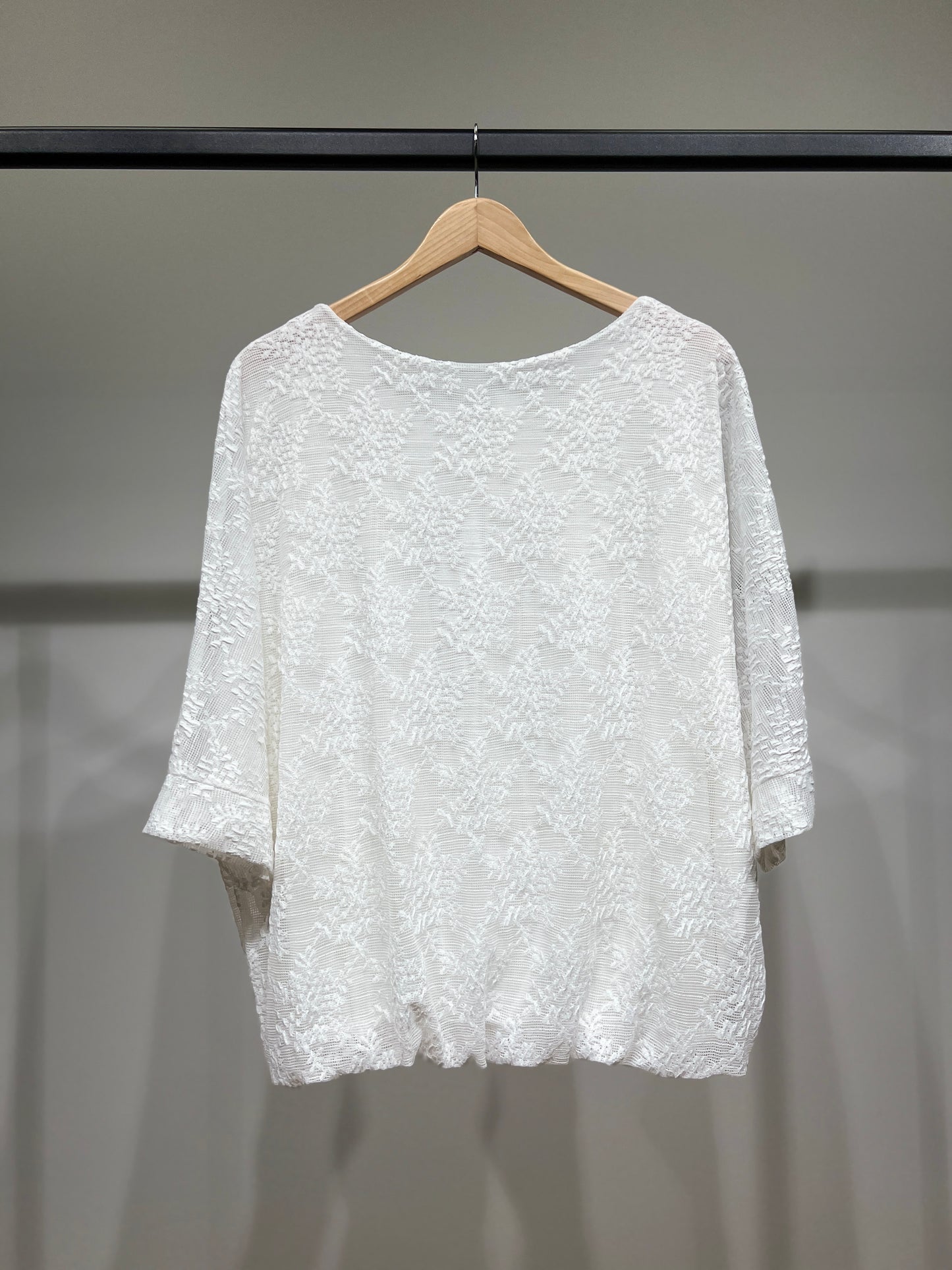 Pull Dentelle à Fleur Taille Élastique Manche Chauve Souris