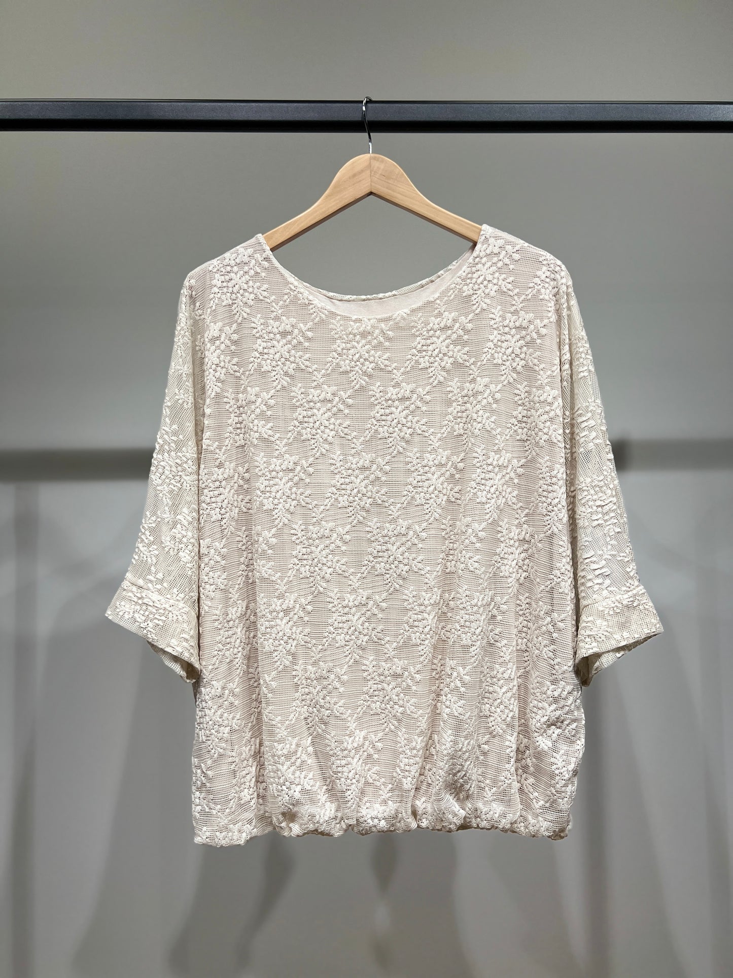 Pull Dentelle à Fleur Taille Élastique Manche Chauve Souris