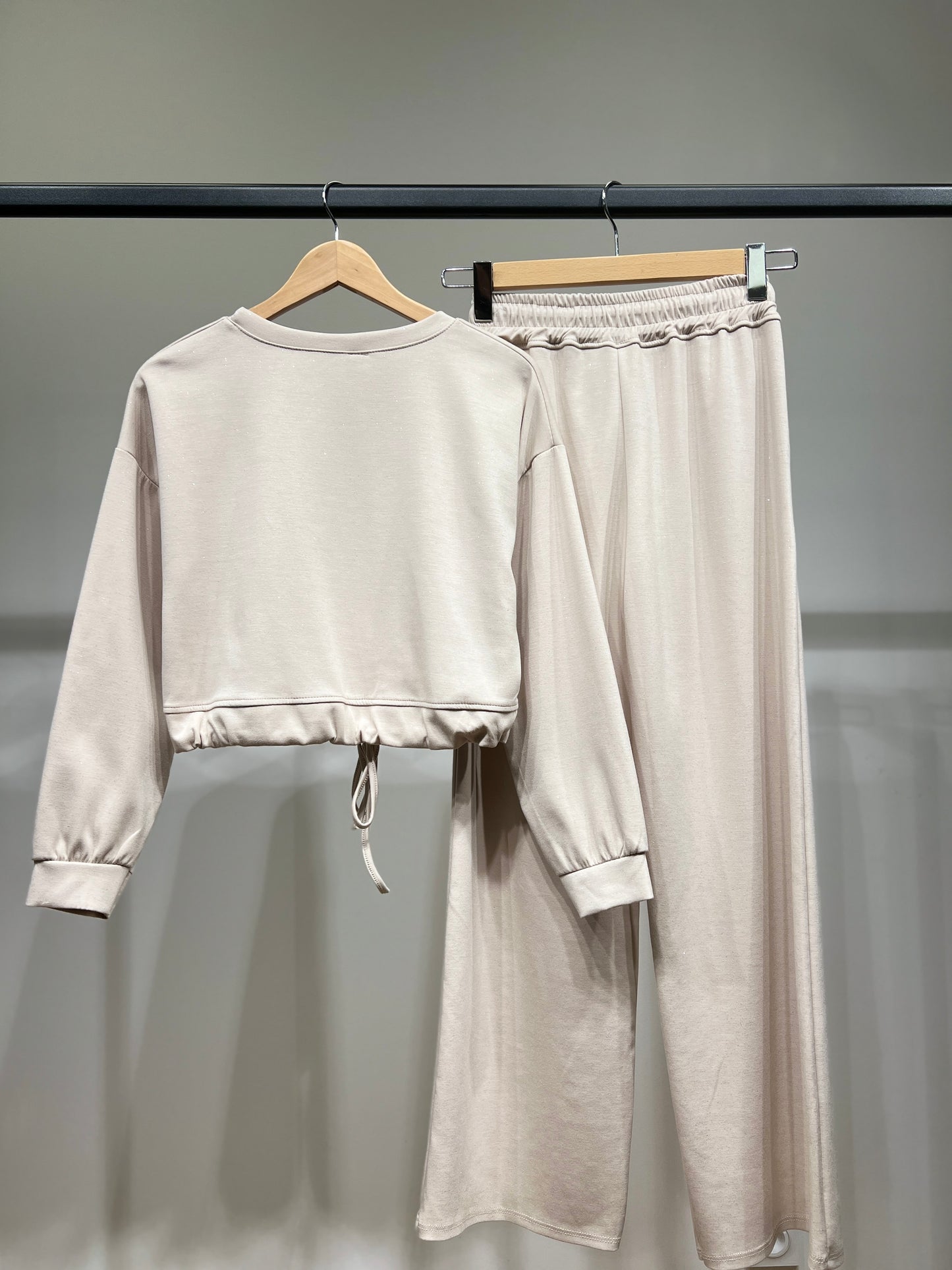 Ensemble Sweat & Pantalon Crop Top Cordon Lurex 95% Viscose