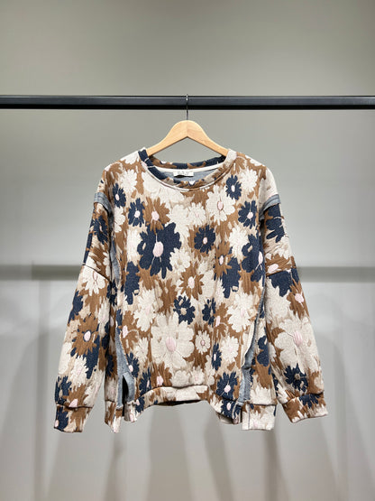 Pull Large Motif Floral Géométrique Relief 44% Cotton