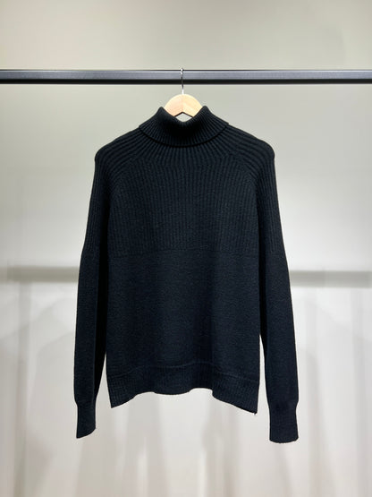 Pull Large Col Roulé Semi-Côtelé Bords-Côtes