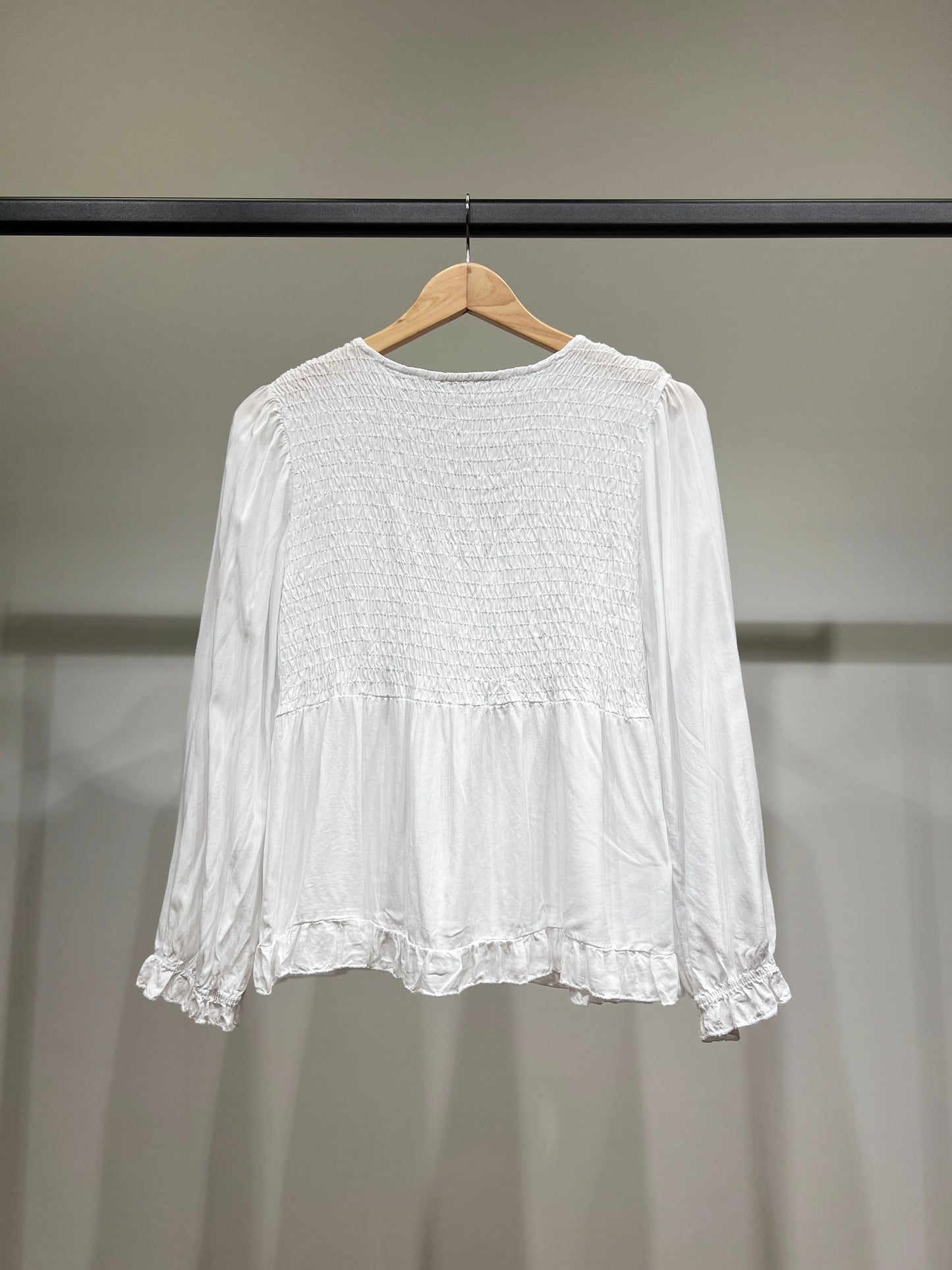 Chemisier Smoké Manche Bouffantes Coupe Peplum 100% Viscose