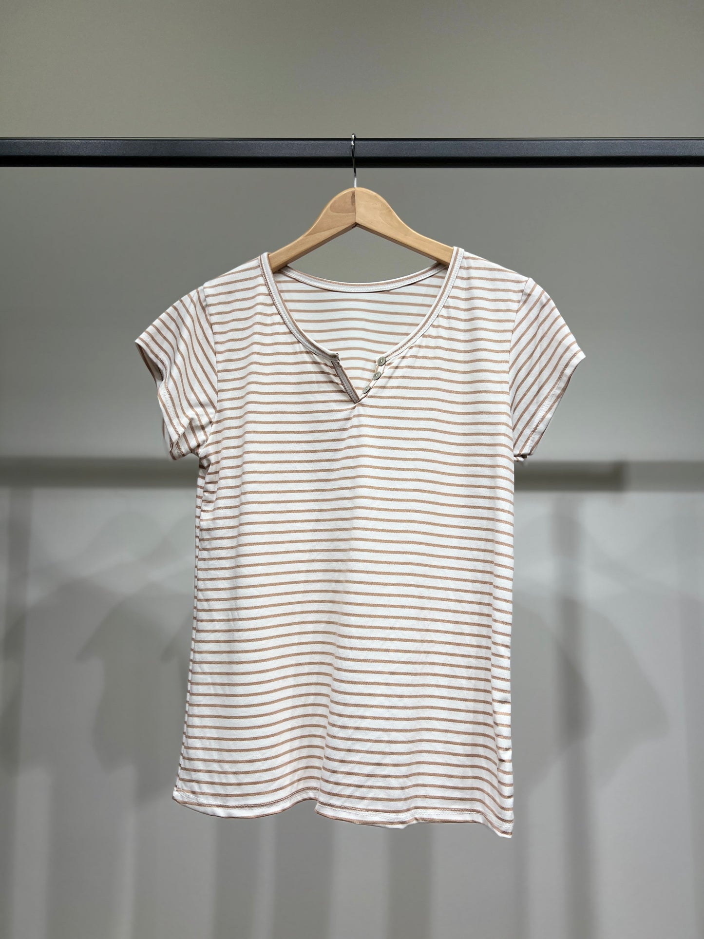 T-Shirt Rayé Marinière Manche Courte Col Henley 85% Viscose