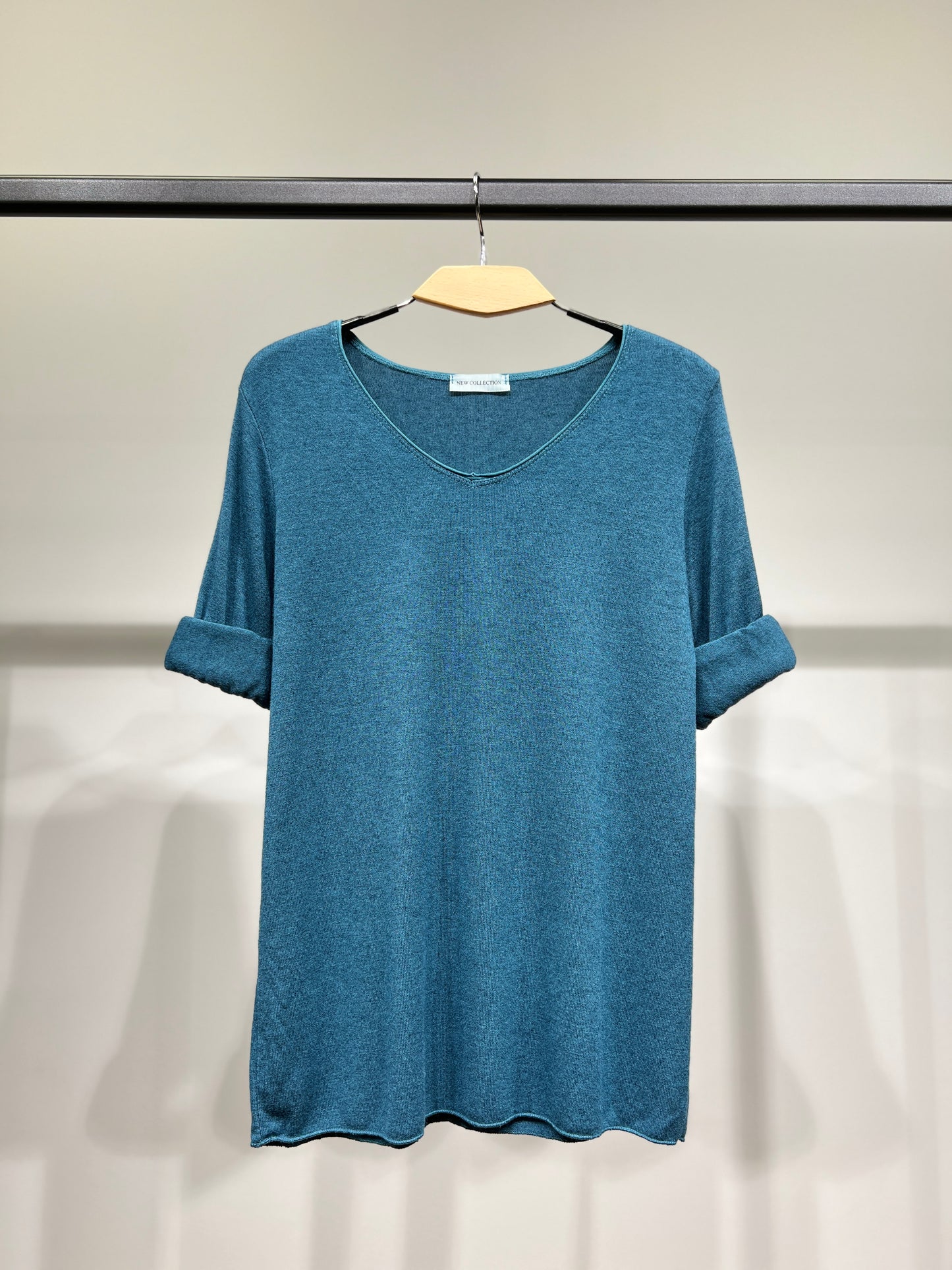 T-Shirt Confort Manche Longue Col V 30% Laine 30% Angora