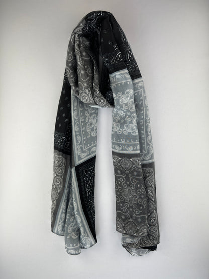 Rectangular Scarf with Floral Patchwork Pattern 100% Viscose