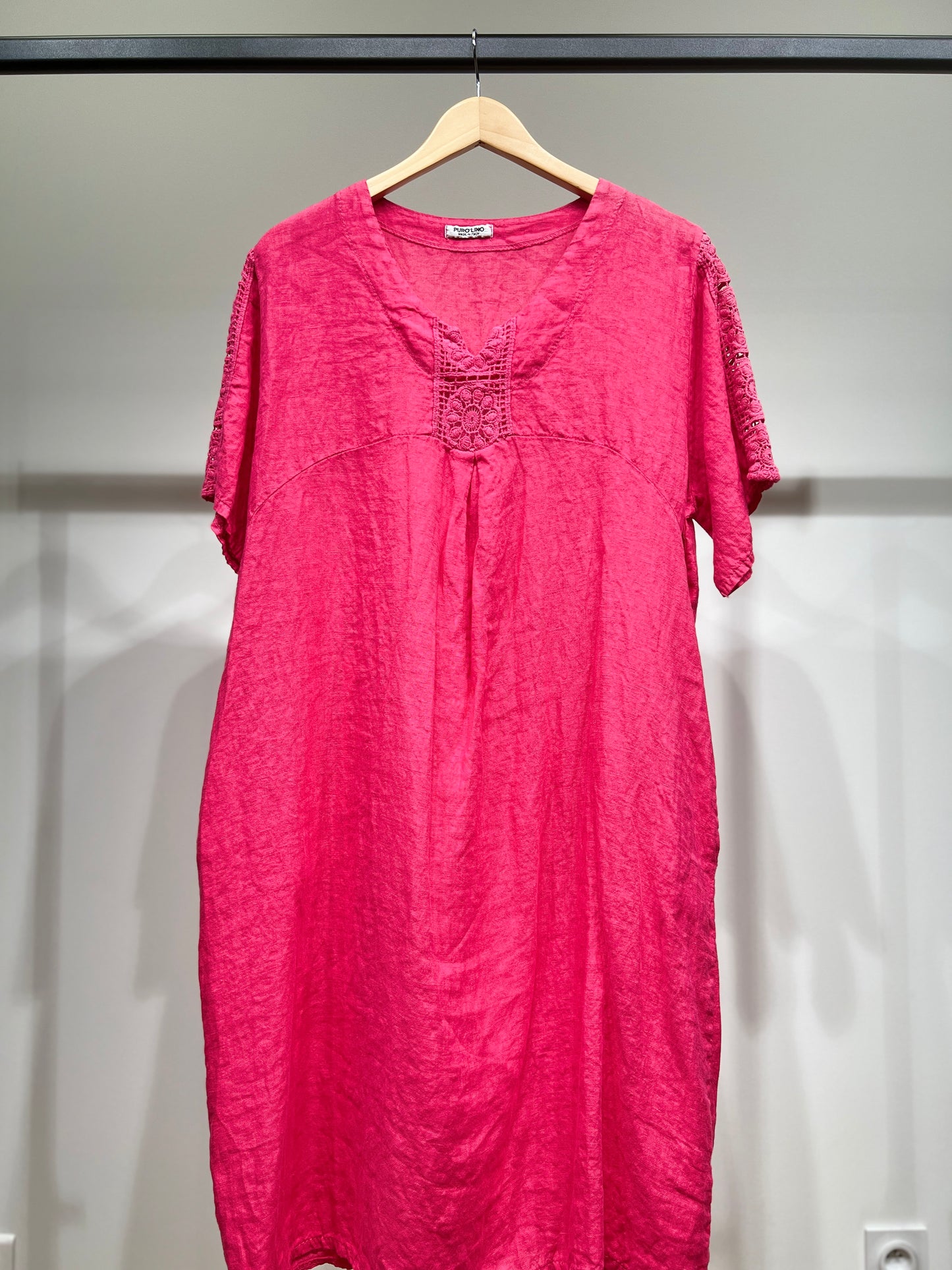 Robe Manche Courte Col V Dentelle Poches 100% Lin