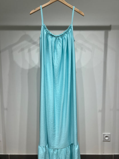 Robe Maxi Fluide Col Froncé Bretelles Fines Bas Volanté
