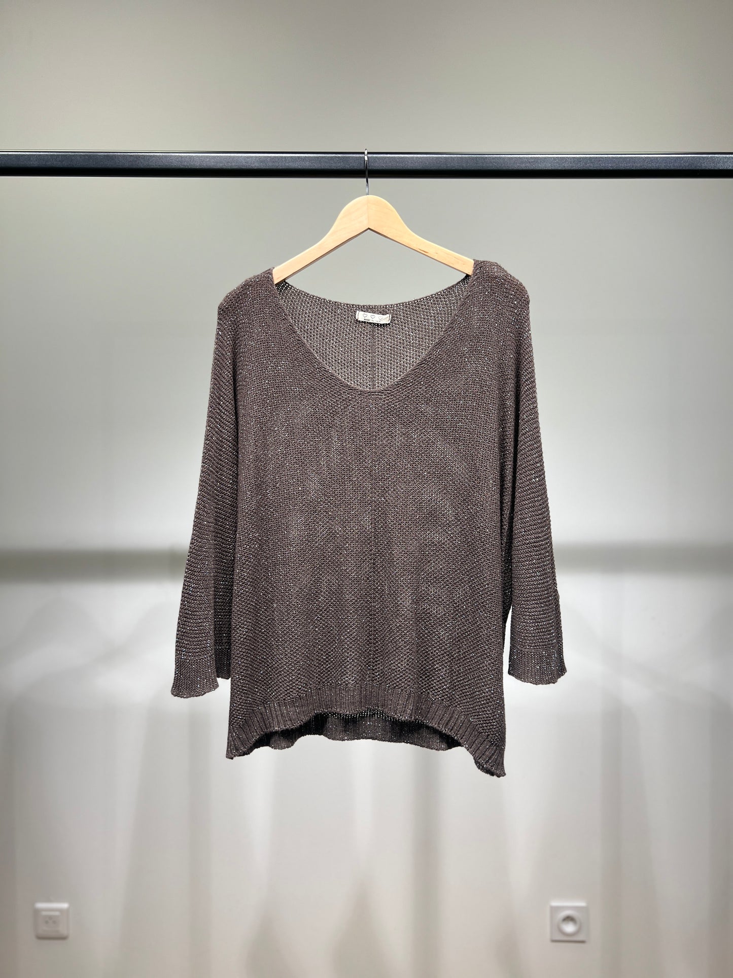 V-Neck Knitted Sweater with Shiny Modal Acrylic Yarn