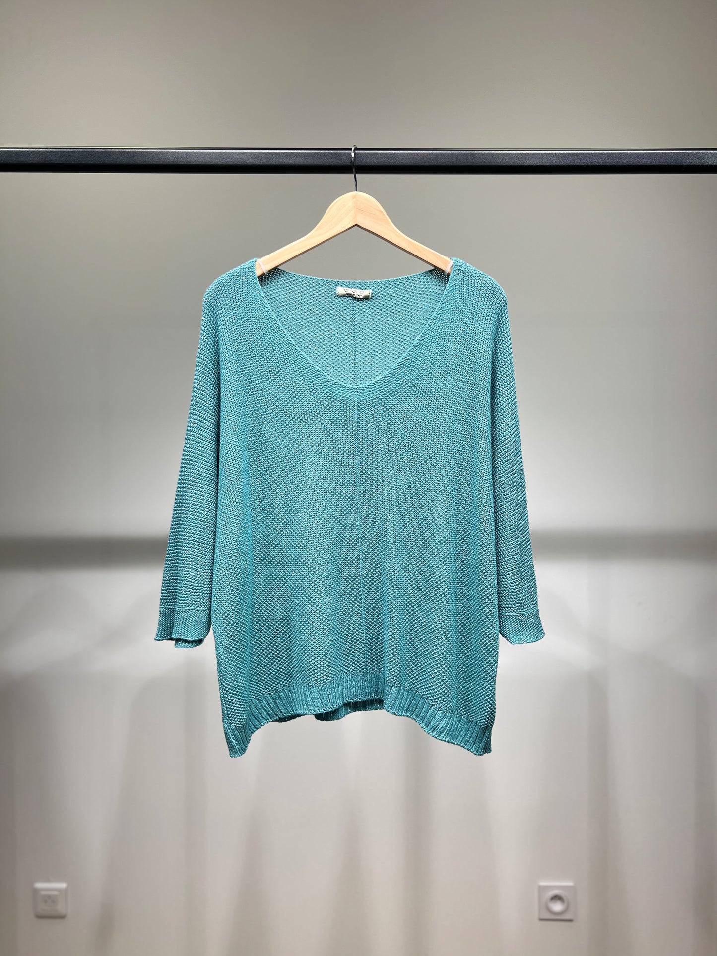 V-Neck Knitted Sweater with Shiny Modal Acrylic Yarn