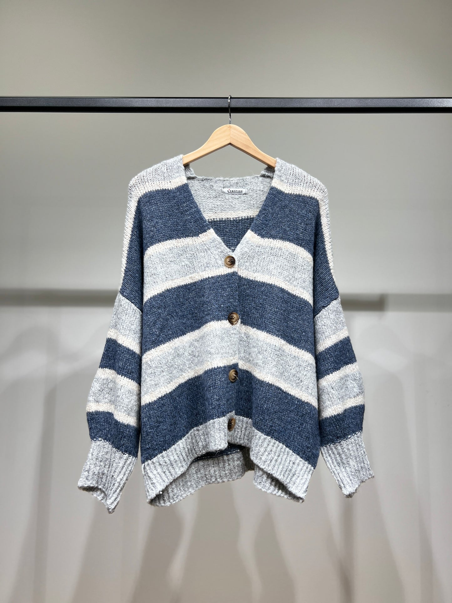 Cardigan Maille Large Motif Rayé Bicolore 18% Laine
