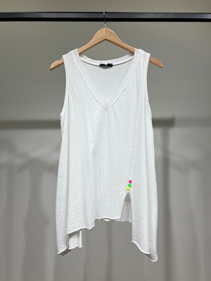 Débardeur 100% Coton Col V Asymétrique En Pointe à Boutons Motif Marbré
