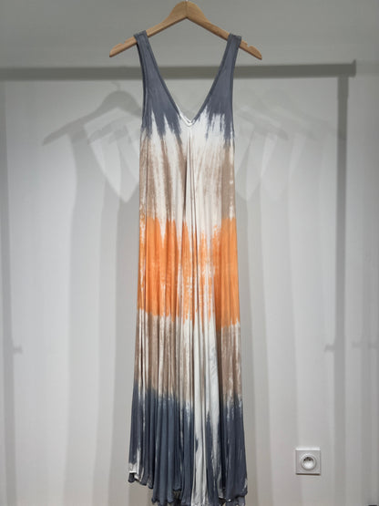 Tricolor Tie &amp; Dye Long Dress with Wide Straps and V-Neck