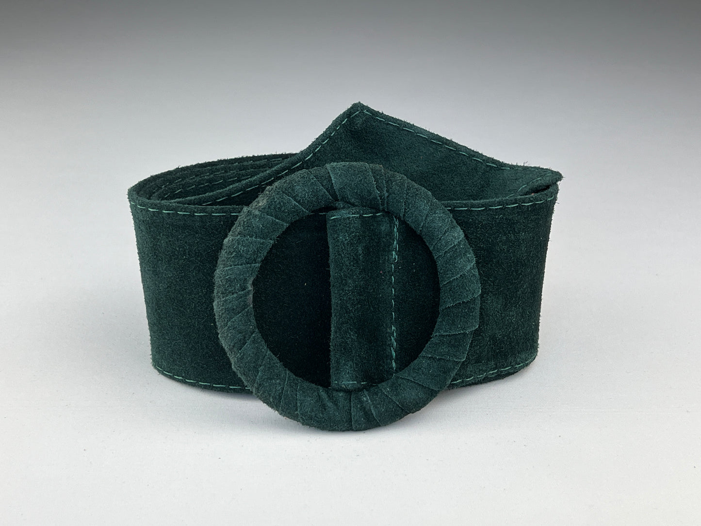 Ceinture Large En Cuir Boucle Ronde Gainée Ton Sur Ton