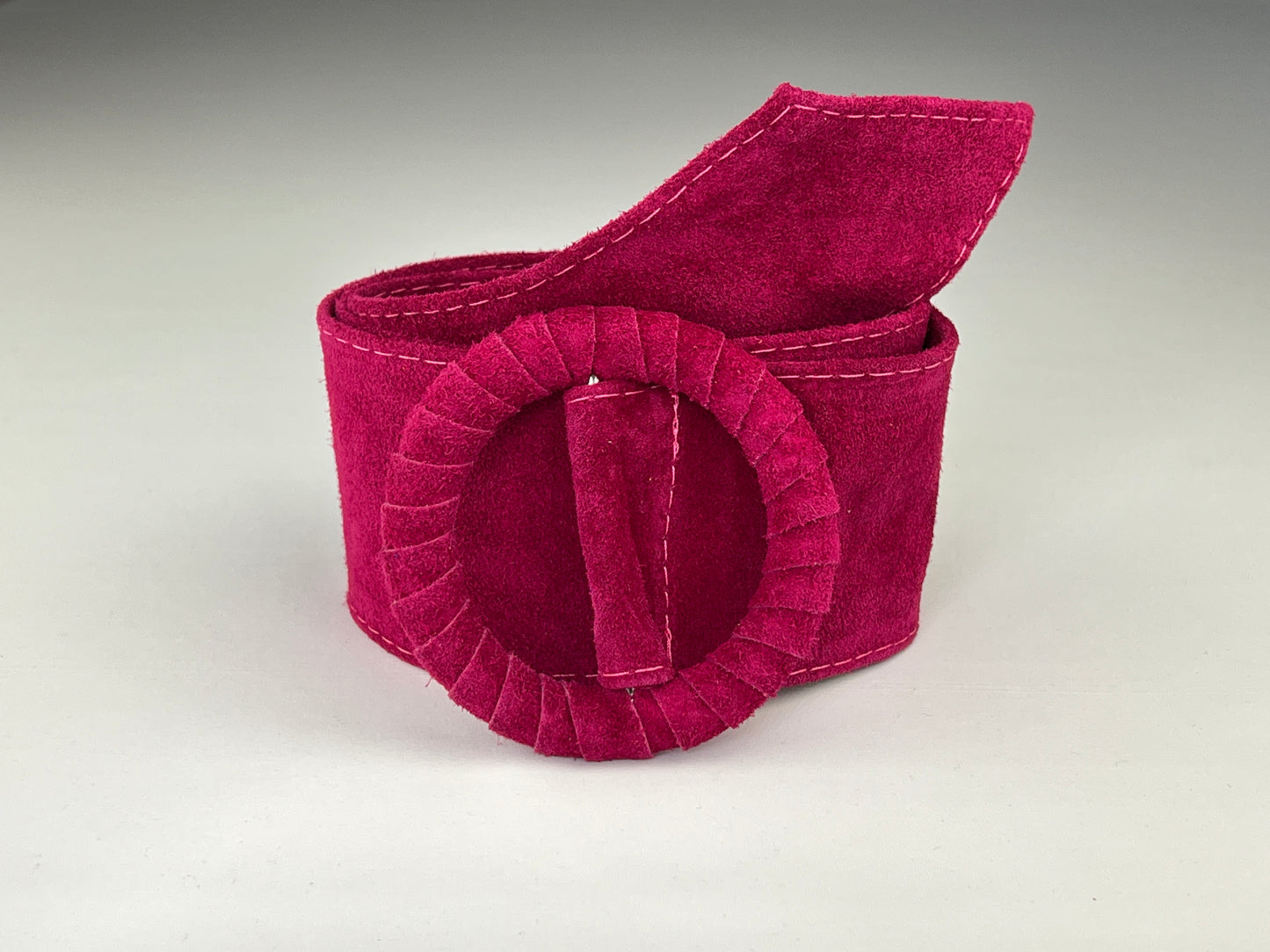Ceinture Large En Cuir Boucle Ronde Gainée Ton Sur Ton