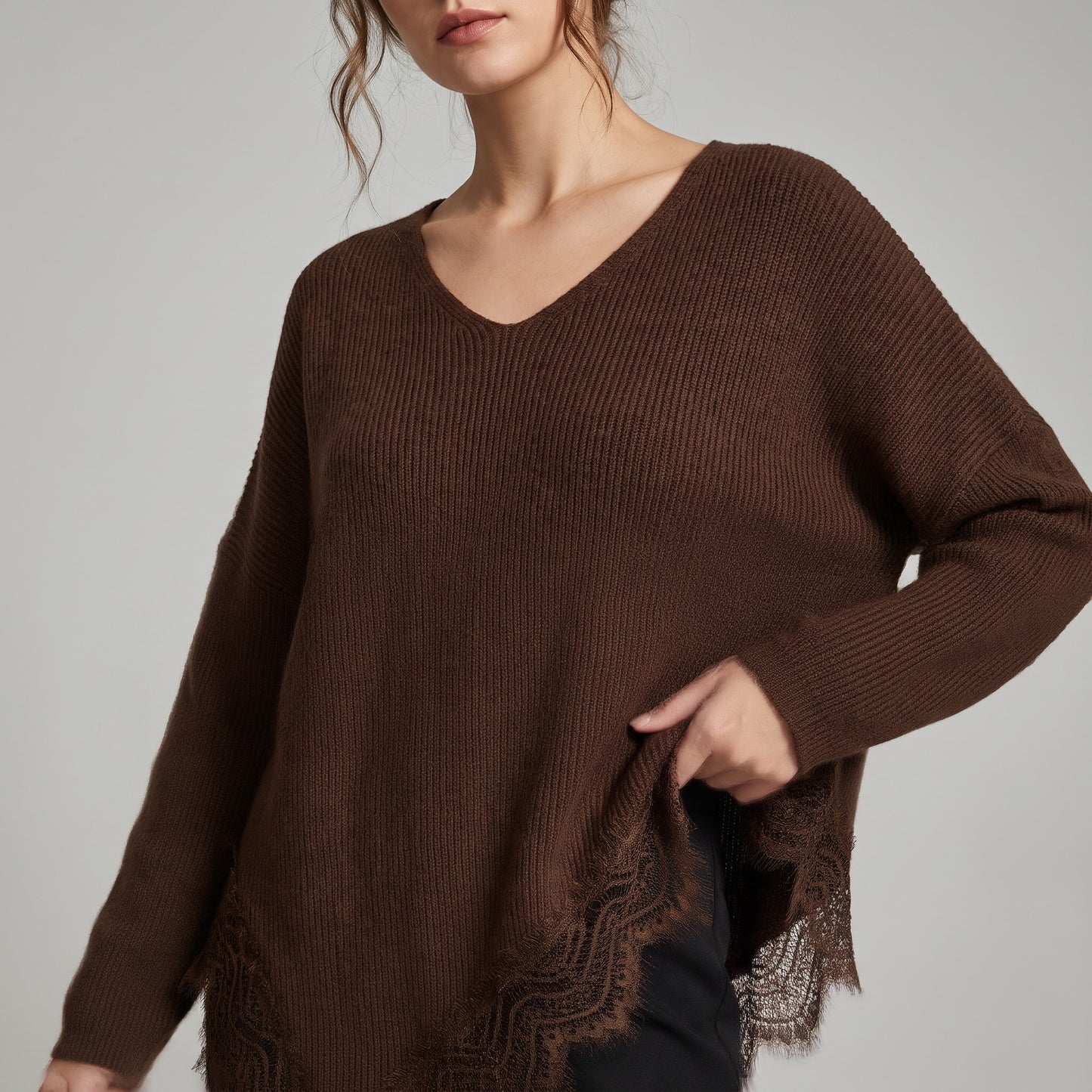 Pull Côtelé Col V Manche Longue Coupe Asymétrique À Dentelle