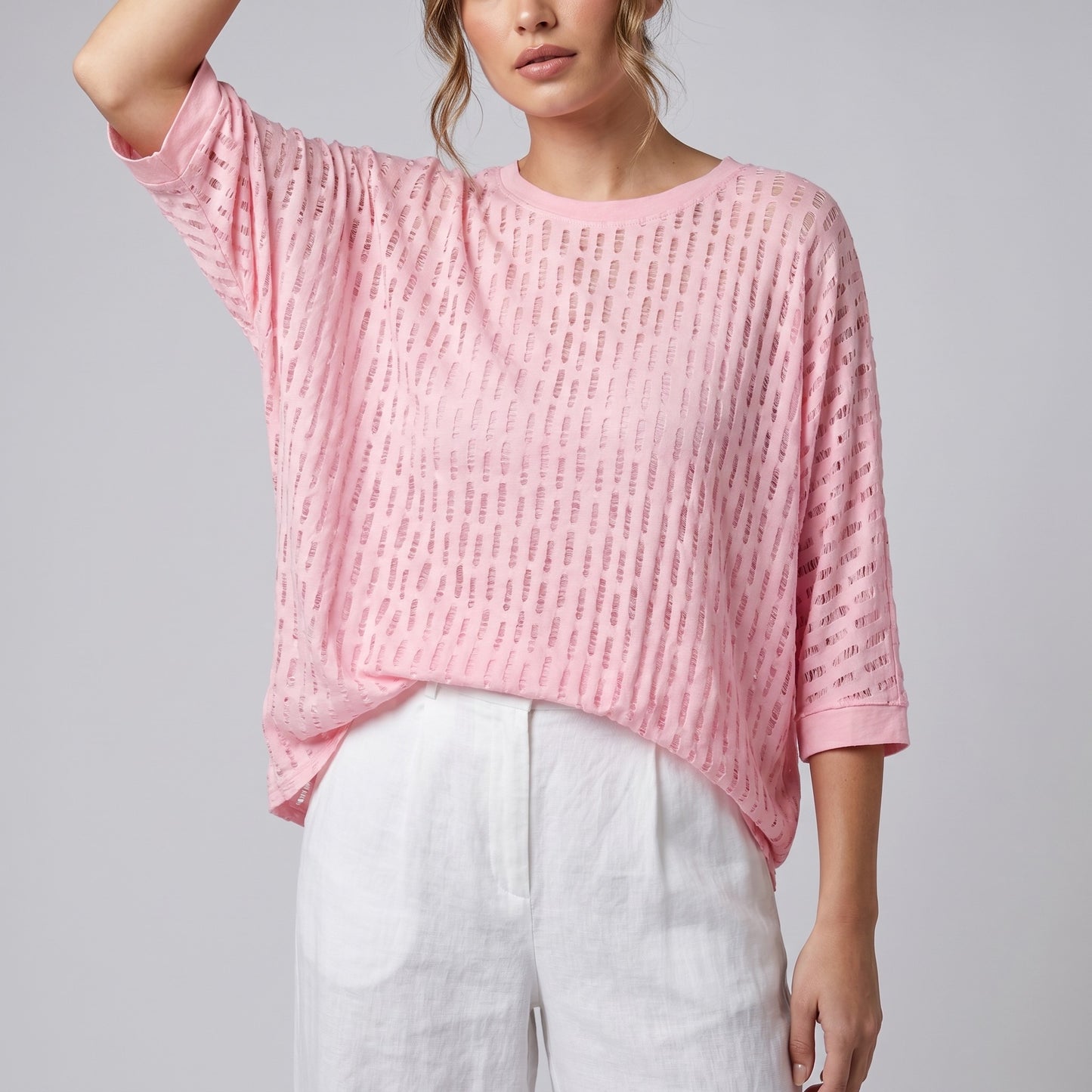T-Shirt Large Manche 3/4 Motif Ajouré Déchiré 100% Viscose