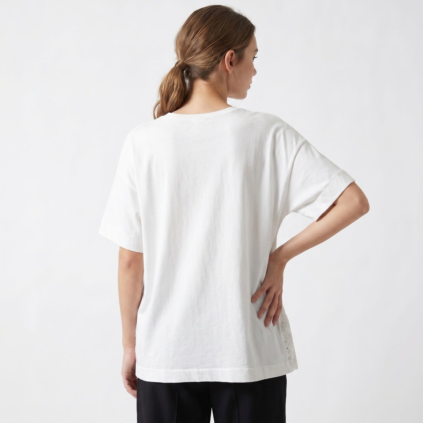 T-Shirt Large Manche Courte Asymétrique Dentelle 100% Coton