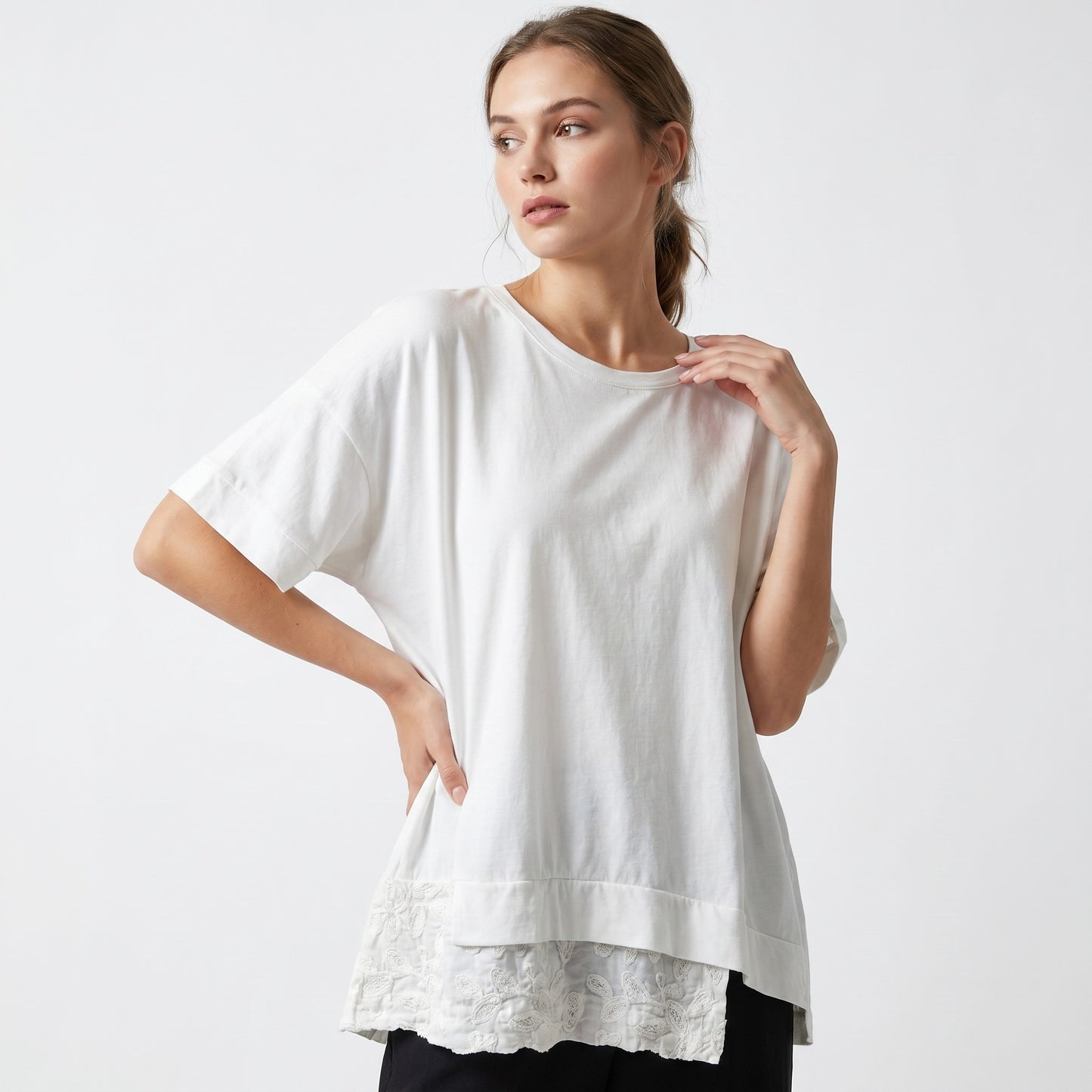 T-Shirt Large Manche Courte Asymétrique Dentelle 100% Coton
