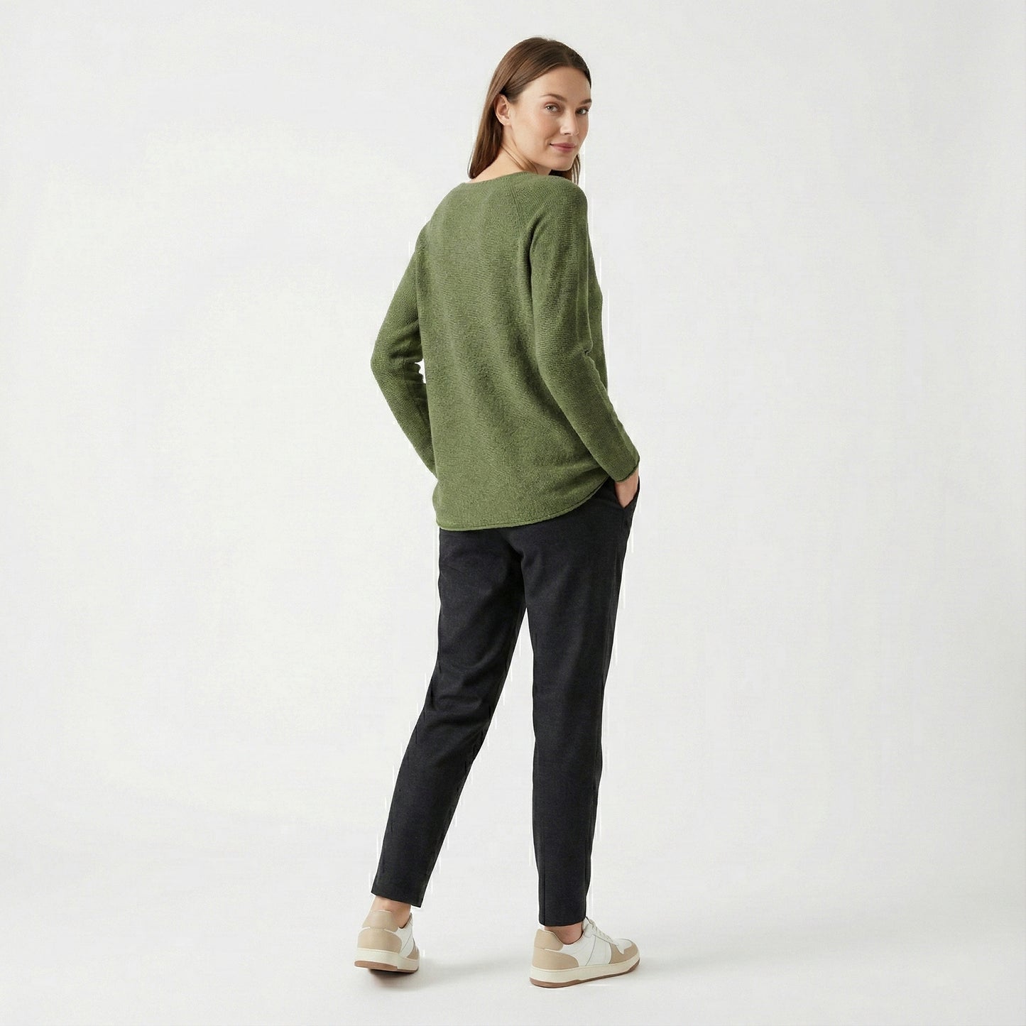 Long Sleeve Round Neck Viscose Knitted Sweater