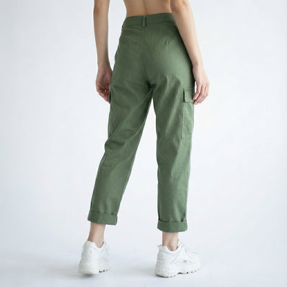 Wide Fit Balloon Cut Cargo Pants