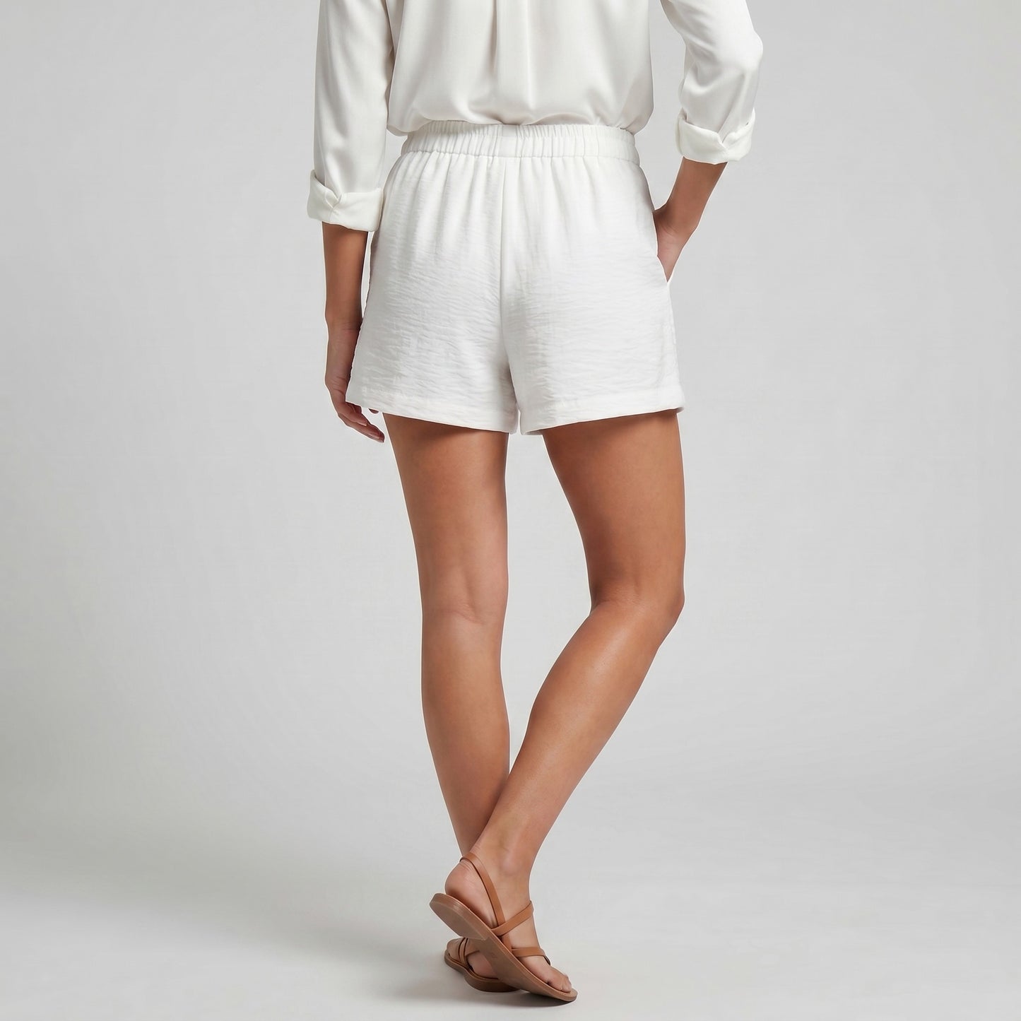 Short Léger Simple Taille Élastique & Ceinture à Nouer