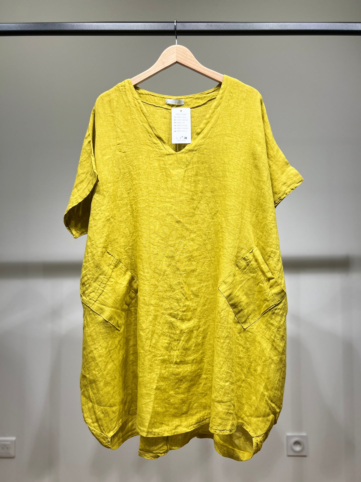 Tunique Large Col V Manche Courte à Poches 100% Lin