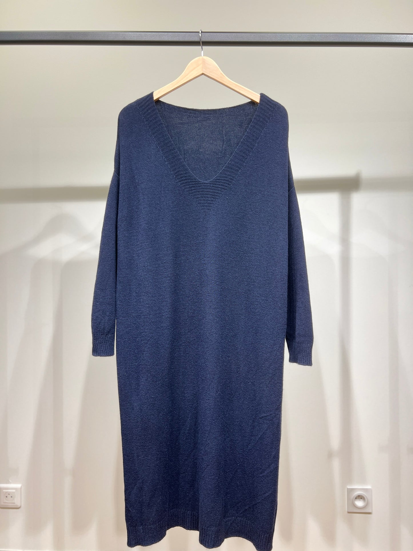 Robe Pull Maille Fine Bord-Côtes Côtelé Col V