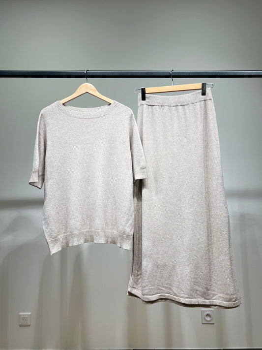 Ensemble Pull Jupe Manche Courte Bords-Côtes à Fente