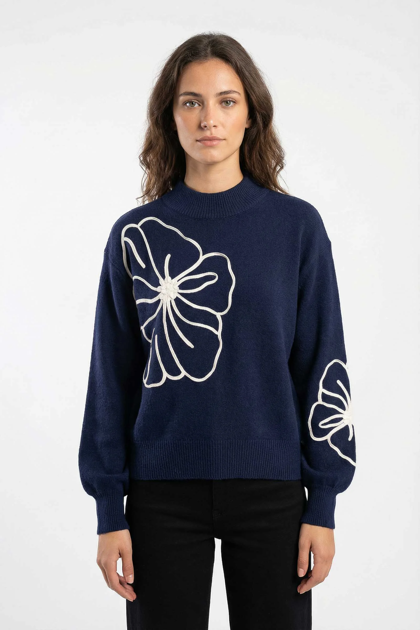 Pull à Manches Ballons Bords-Côtes Motif Floral Brodé