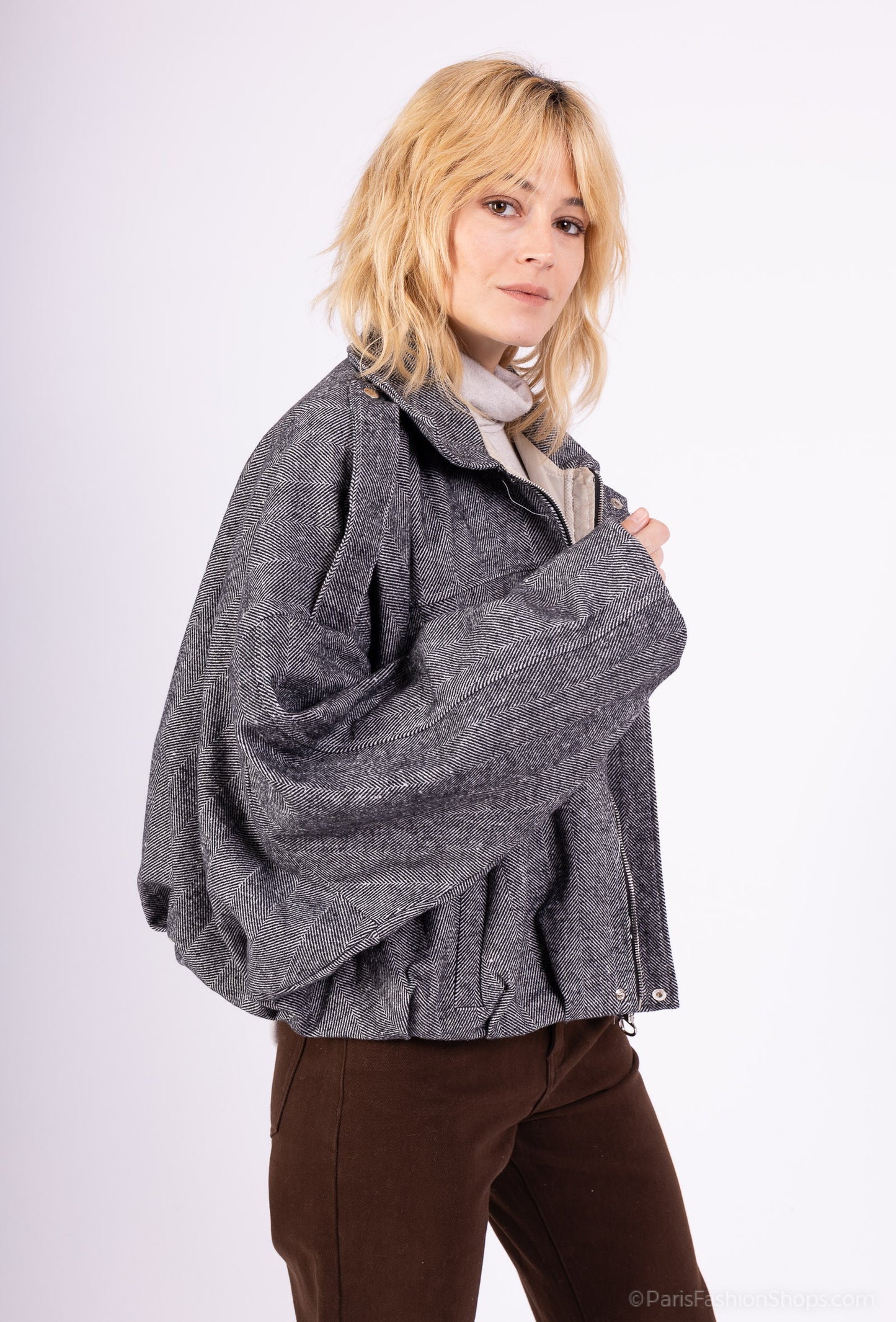 Veste Chauve-Souris Coupe Ballon Rayé Col Chemise Épaulette