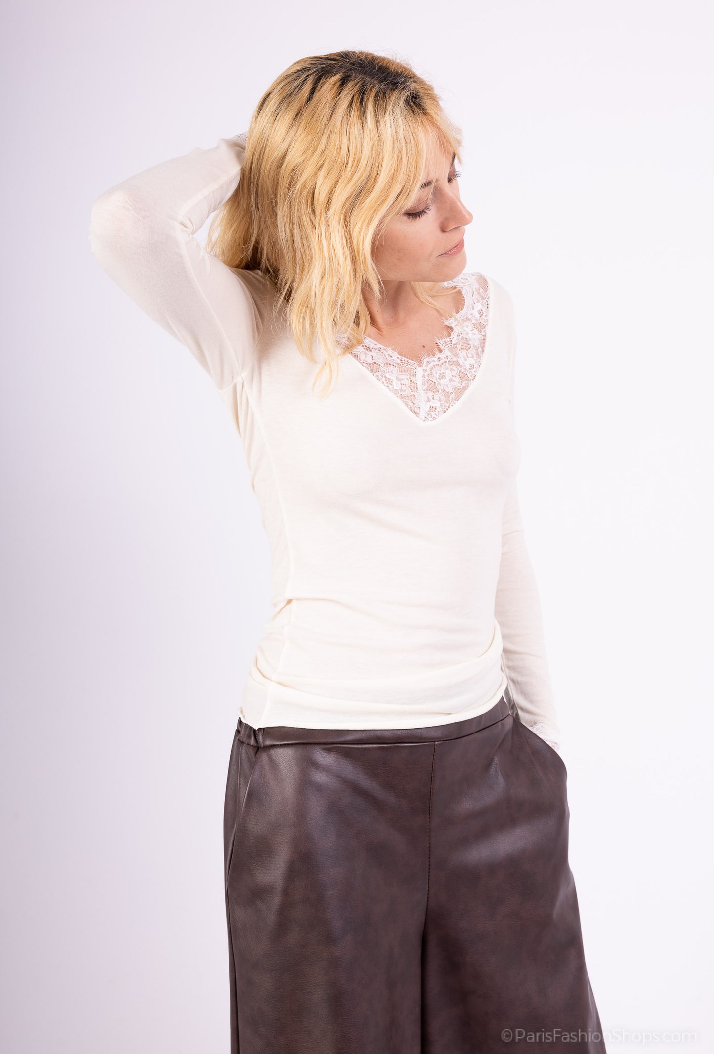 T-Shirt Léger Col V Manches Longue Dentelles 15% Cachemire