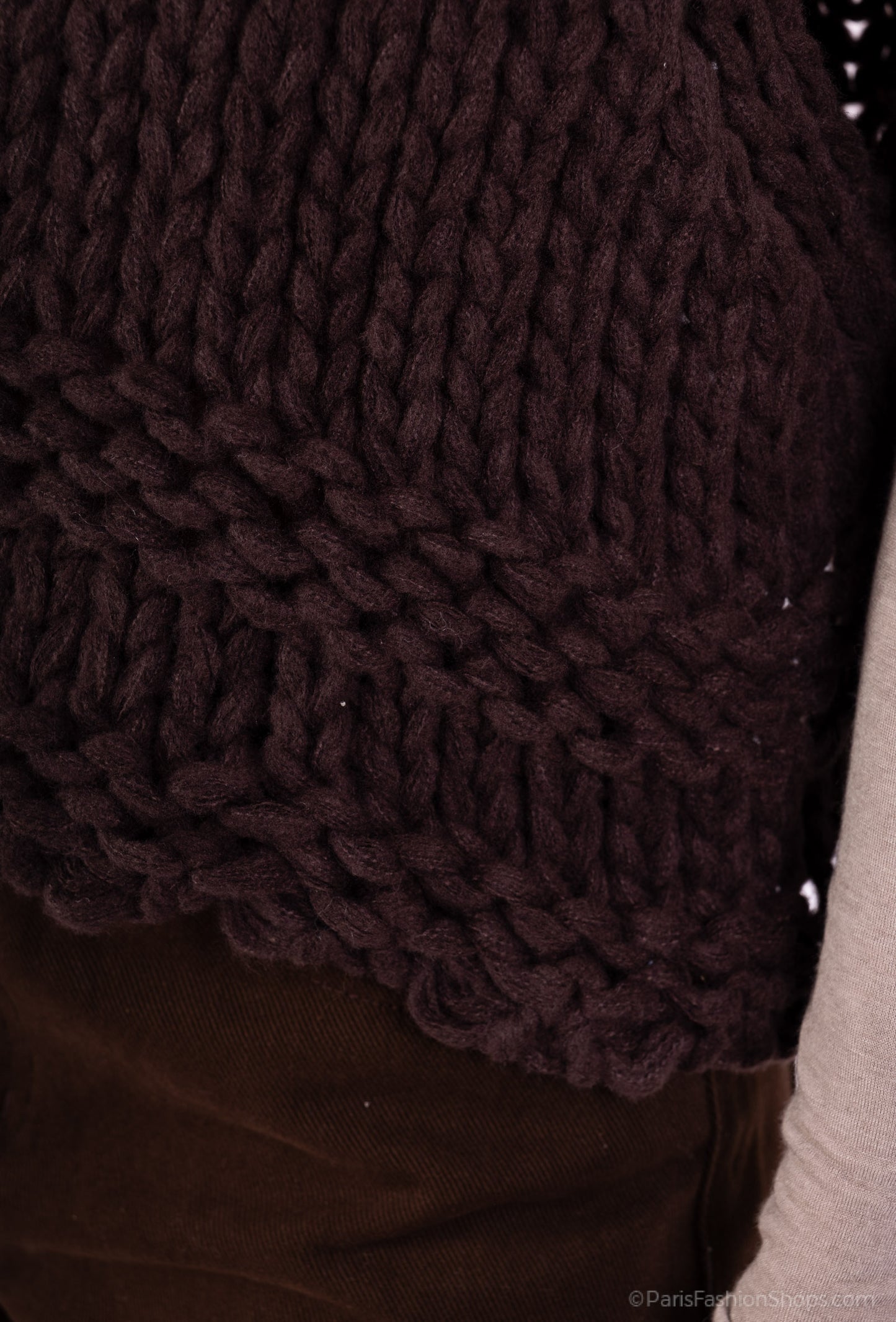 Gilet Tricoté Torsadé Maille Large Évasé