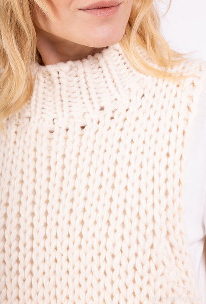 Gilet Tricoté Torsadé Maille Large Évasé